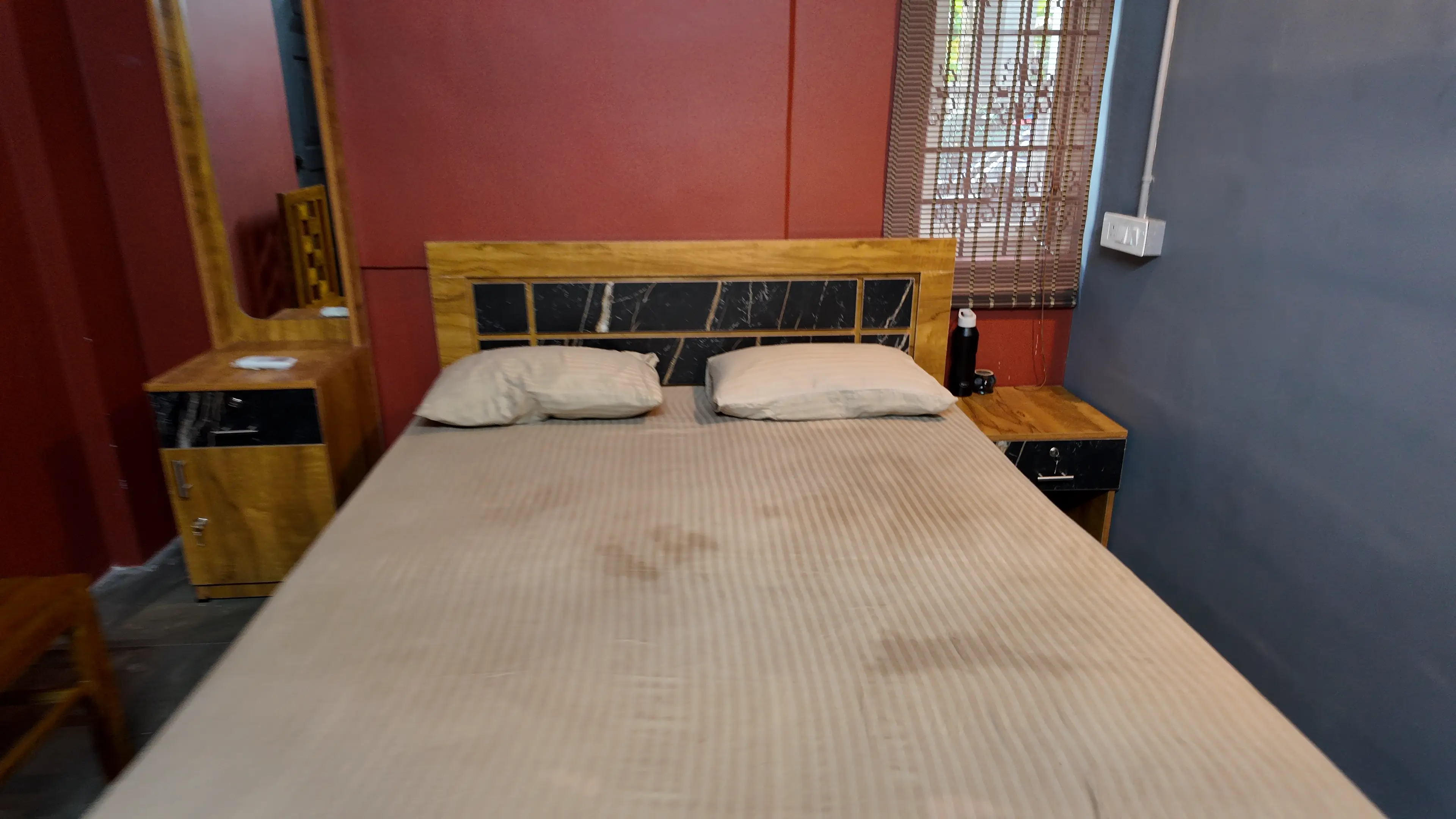 Pranaalaya Good Earth Wellness Room