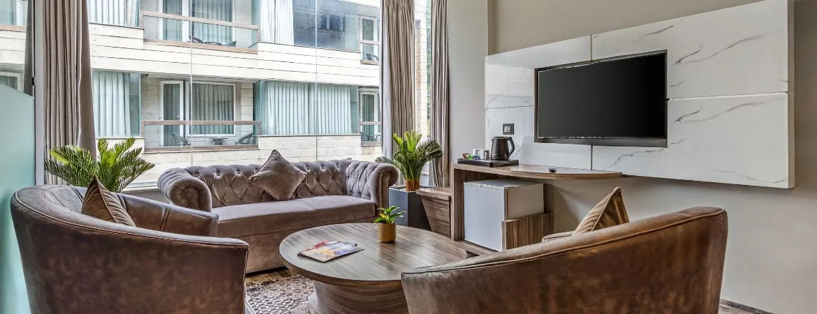 Sterling Palm Bliss Privilegue Room living area