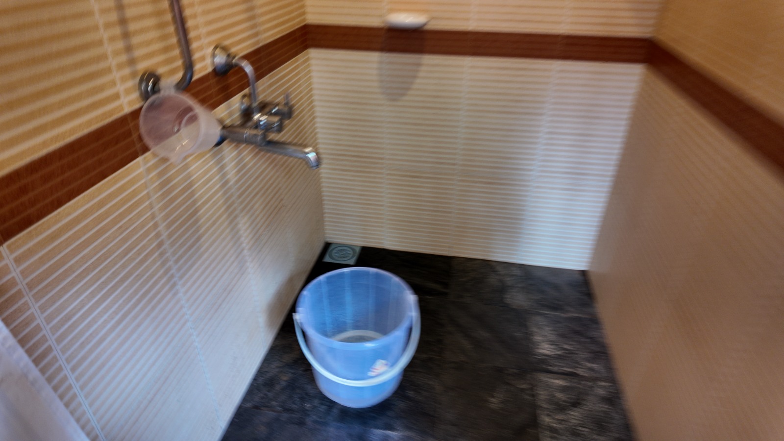 Nattika Beach Ayurveda Resort Ayurveda Treatment Room Bathroom