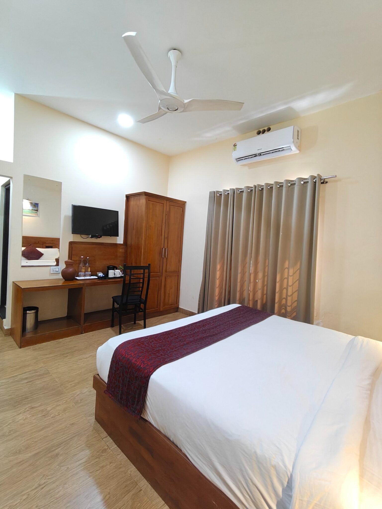 AyurGem Ayurveda Yoga & Wellness Retreat Munnar