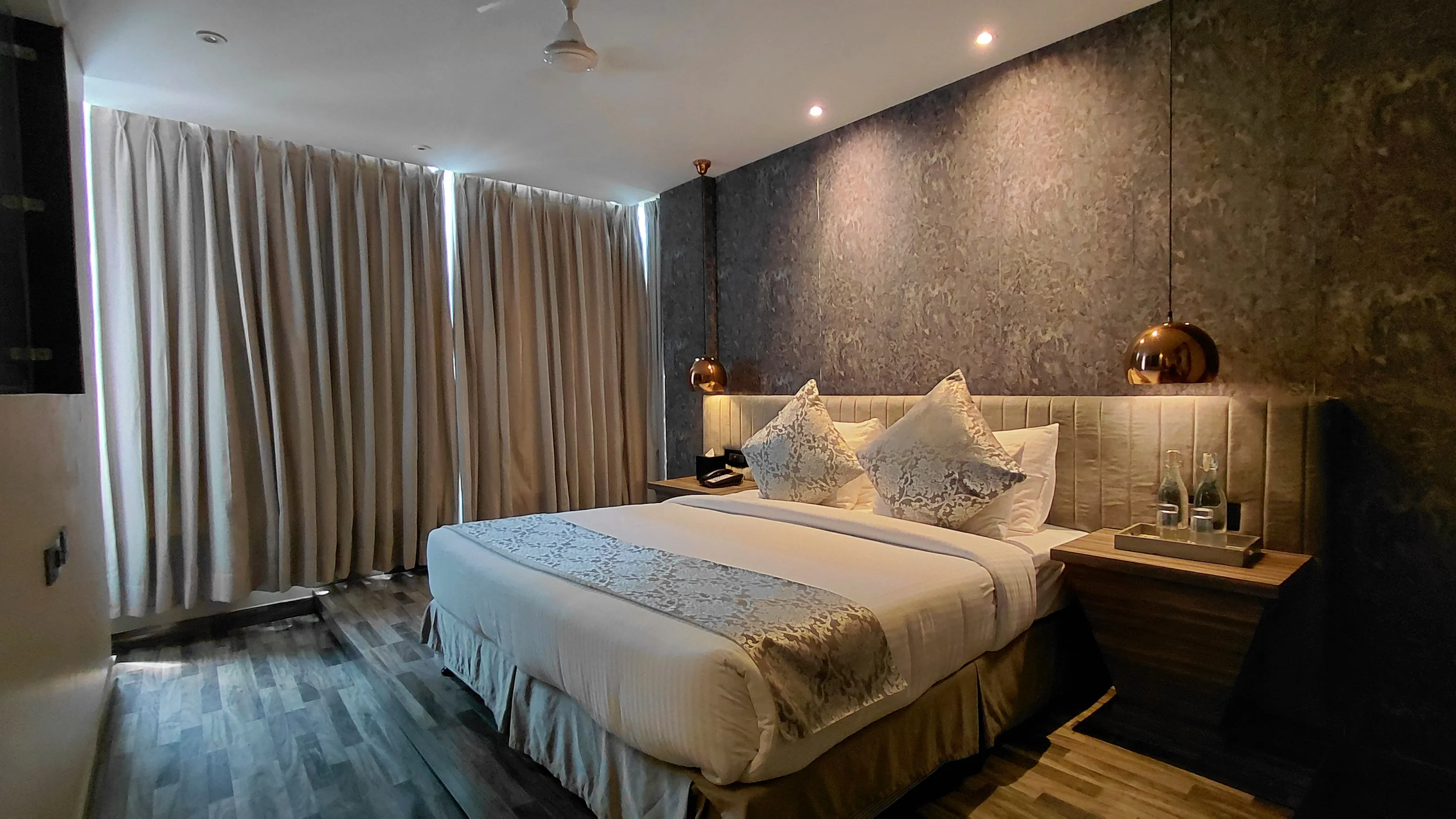 Sterling Palm Bliss Family suit Bedroom