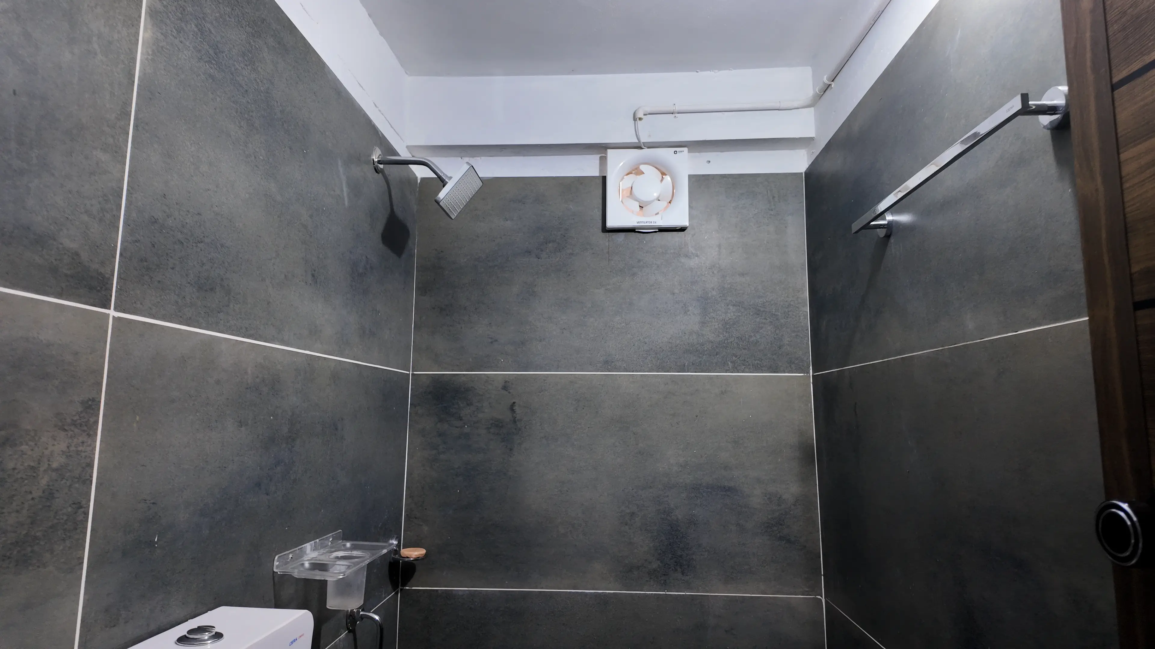 Pranaalaya Good Earth Wellness Room