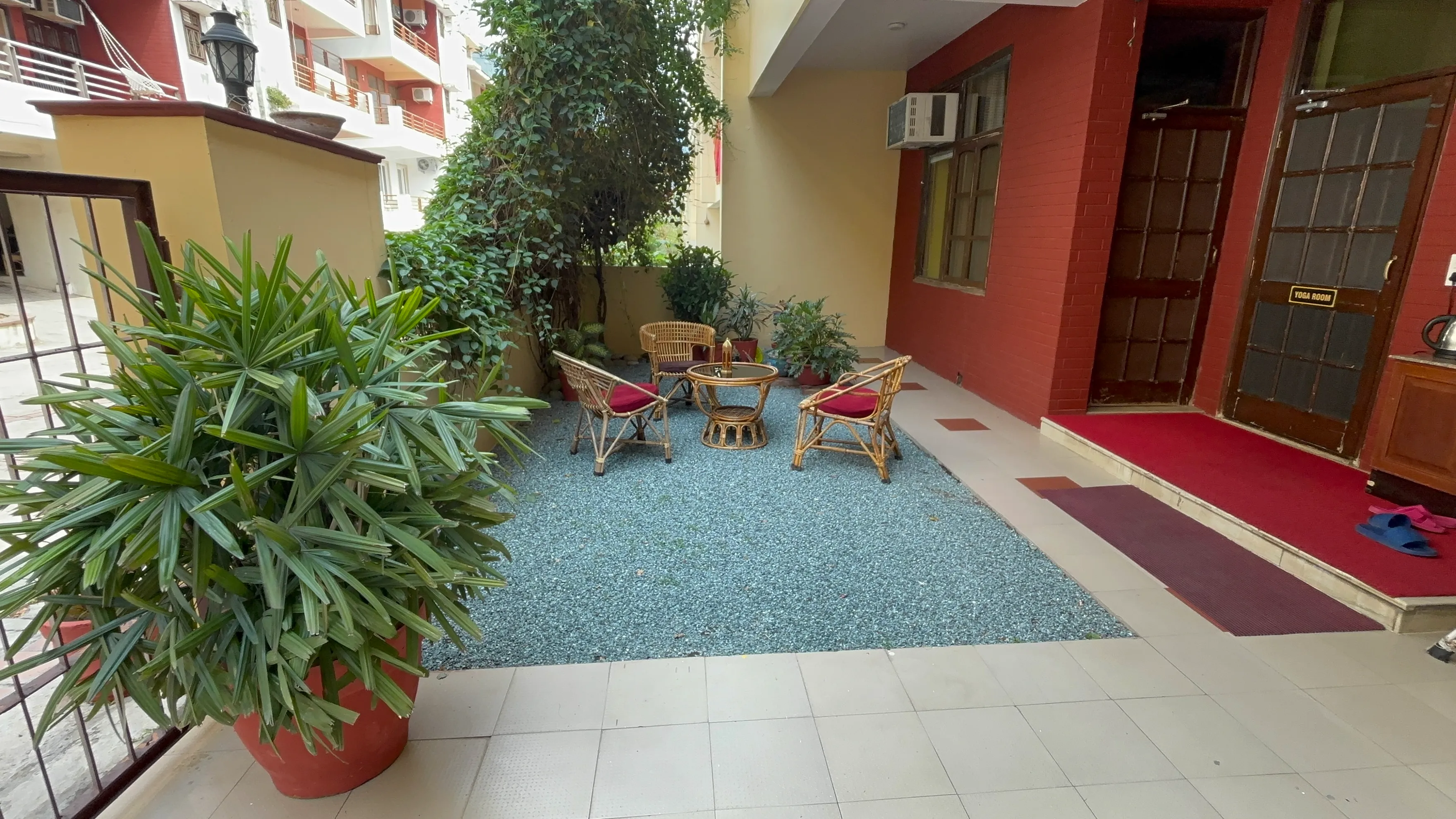 Seating area