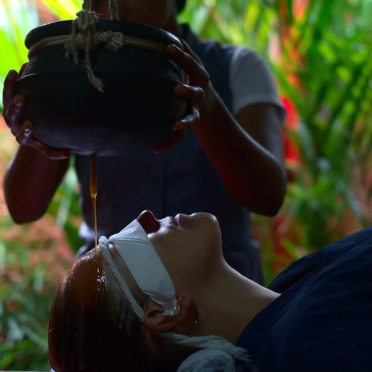 Nattika Beach Ayurveda Resort Ayurveda Shirodhara Process
