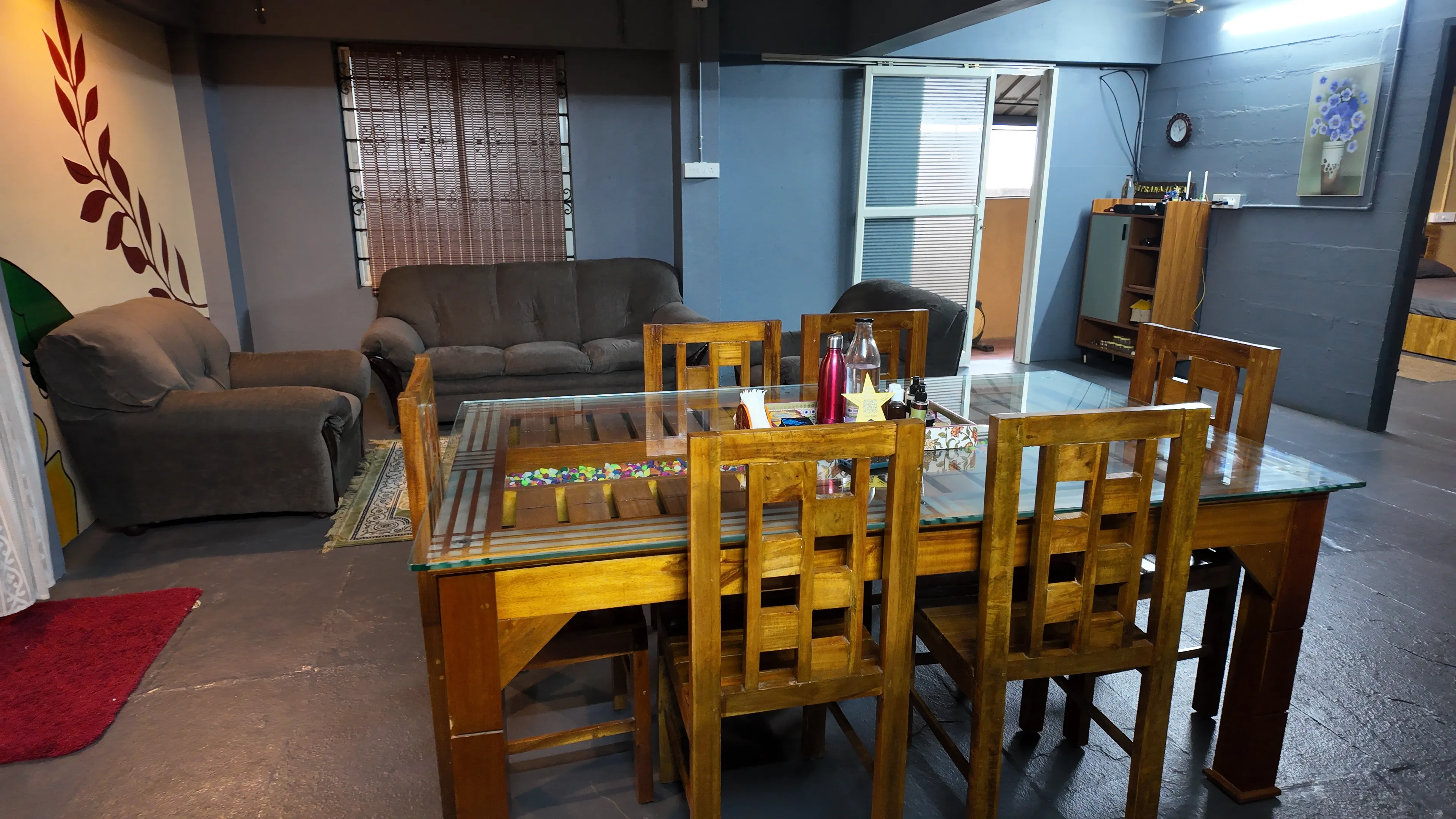 Pranaalaya Good Earth Wellness Dinig Area