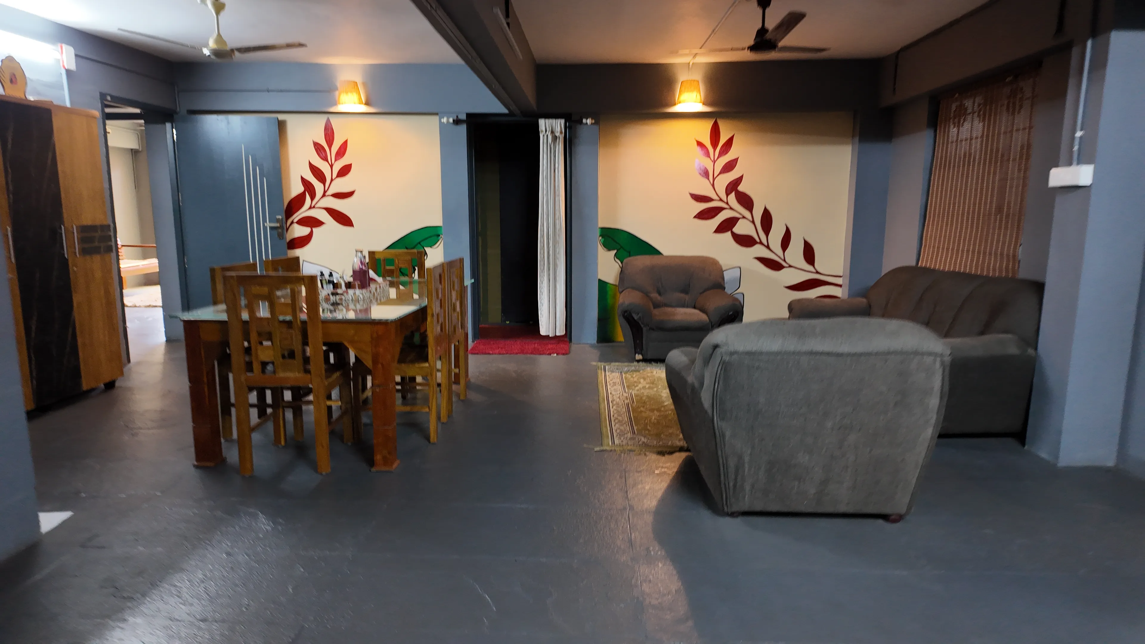 Pranaalaya Good Earth Wellness Dinig Area