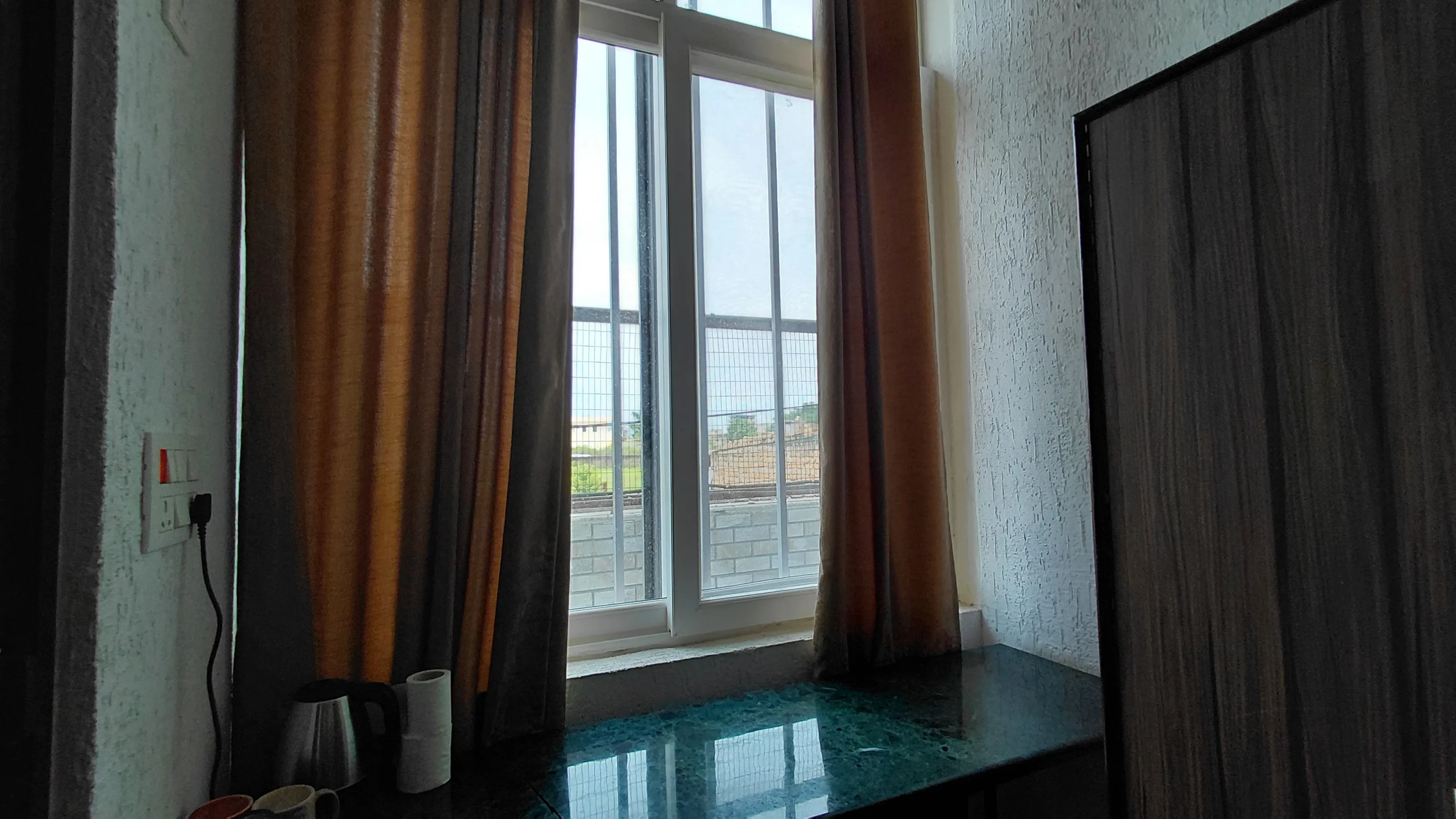 Yan Cure Private Room Outer View