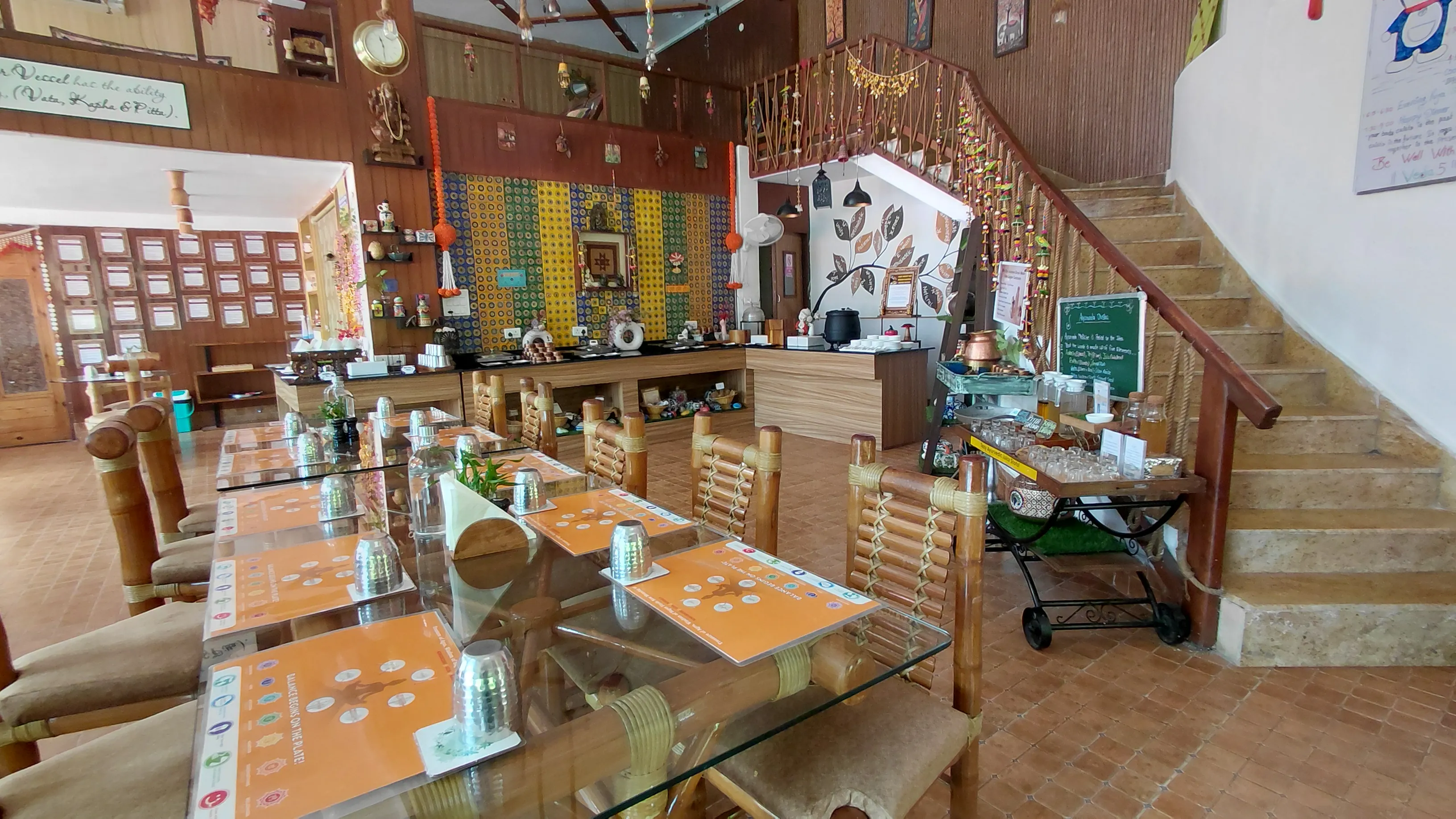 Dining hall amenities 