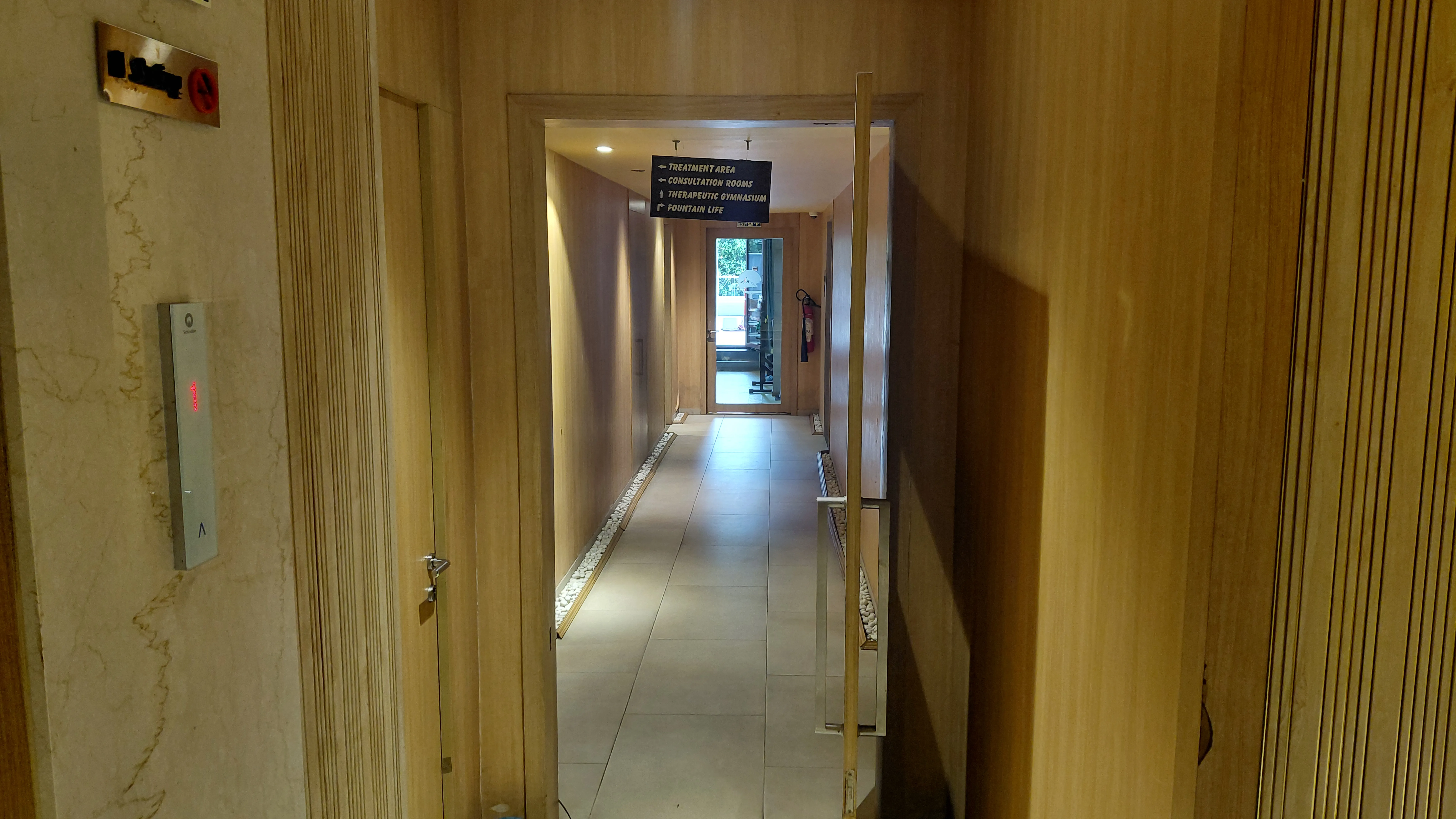 Doctor  consultation lobby