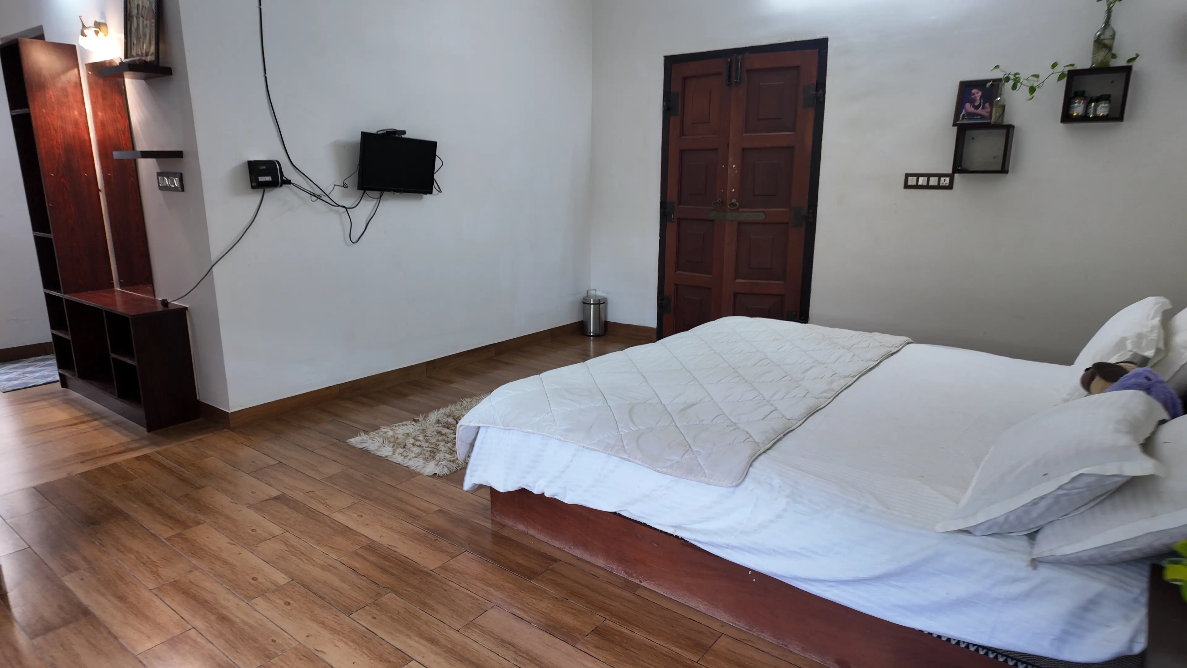 Pranaalaya Good Earth Wellness Room