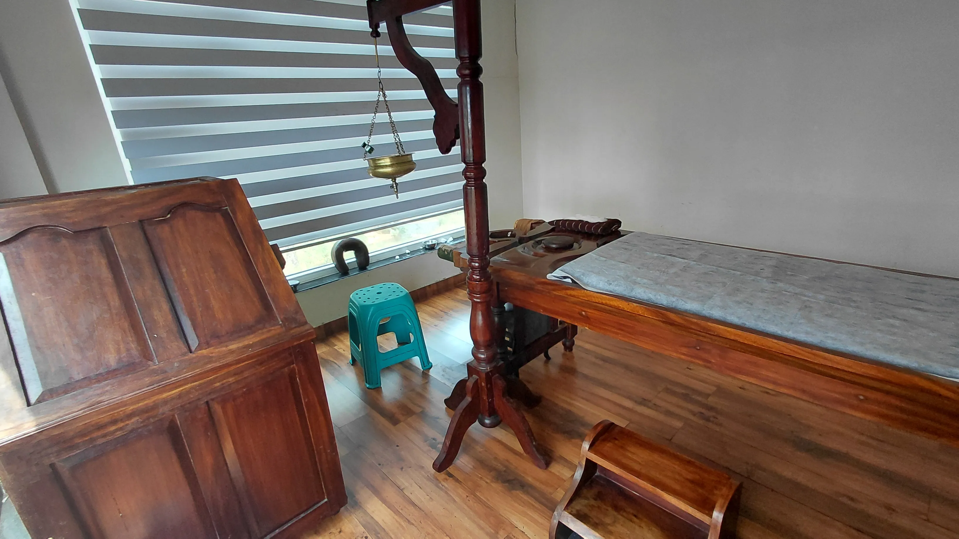 Him Veda Steam and treatment equipments 