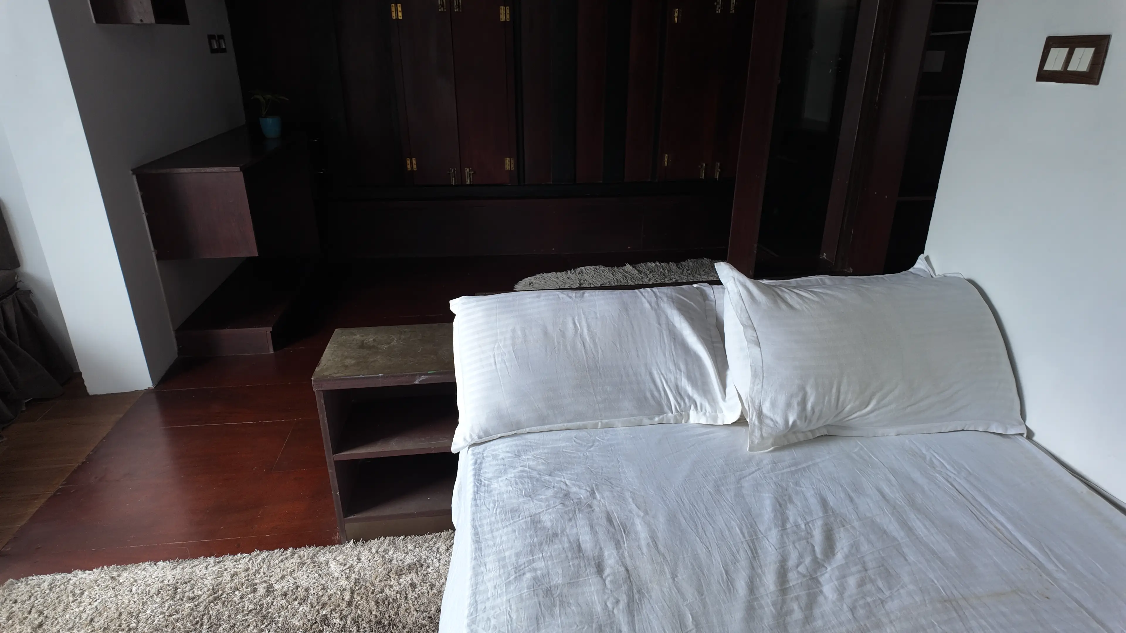 Pranaalaya Good Earth Wellness Room