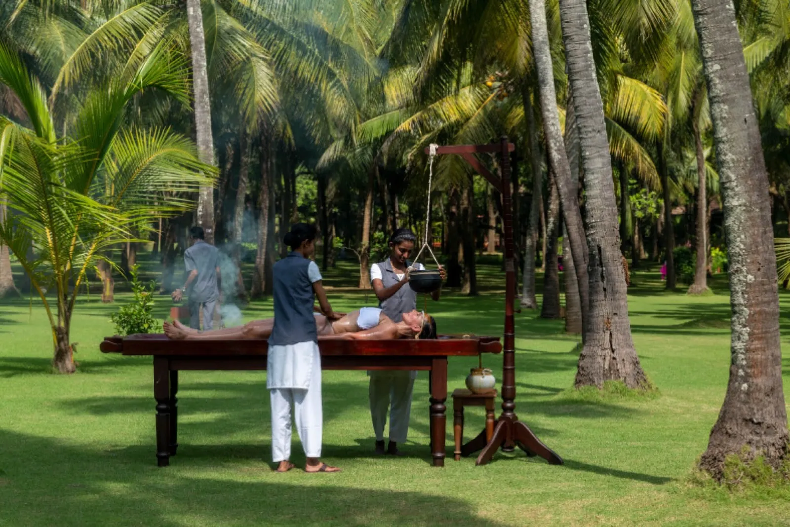 Nattika Beach Ayurveda Resort Outdoor Ayurveda Massage