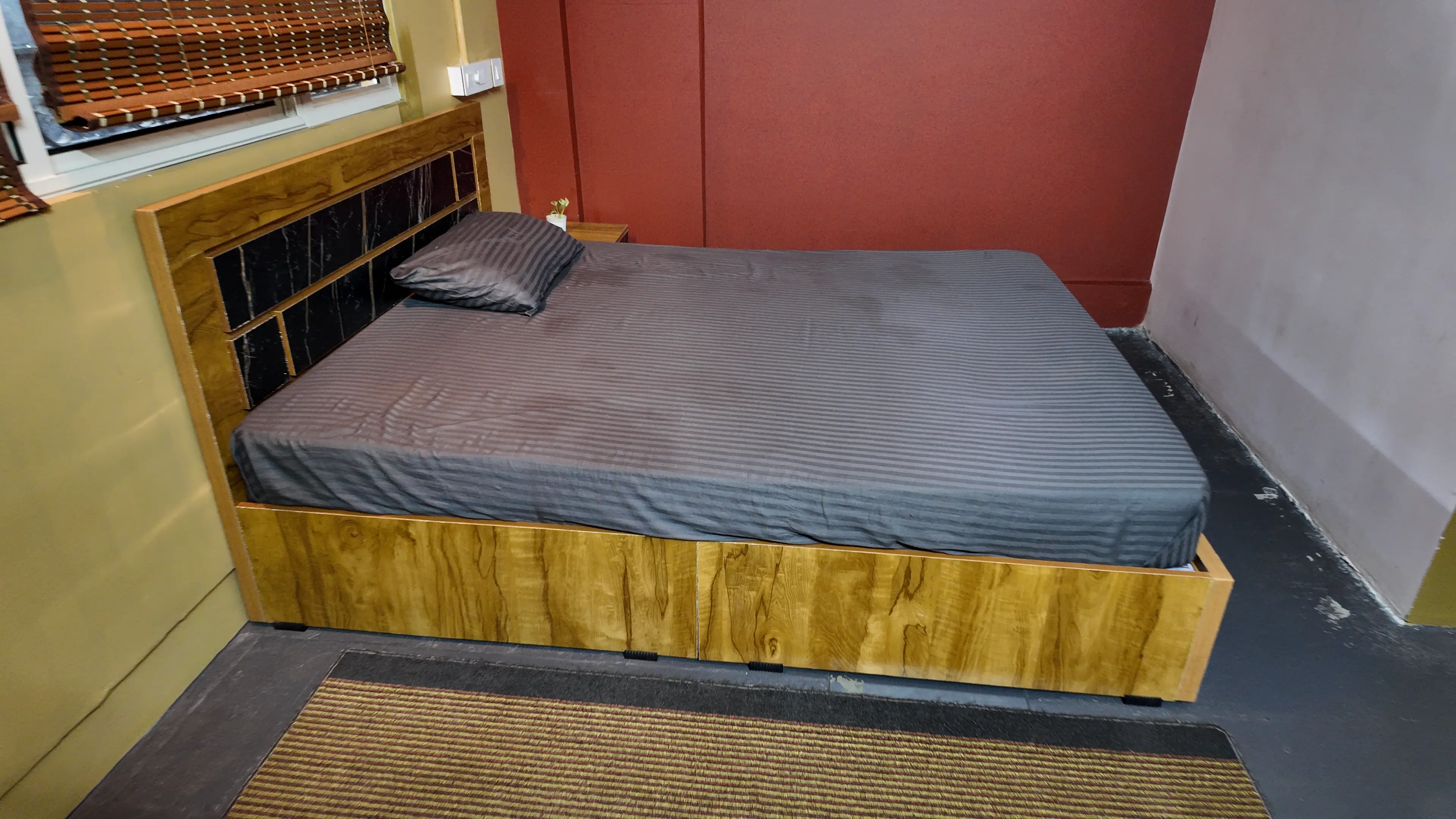 Pranaalaya Good Earth Wellness Room