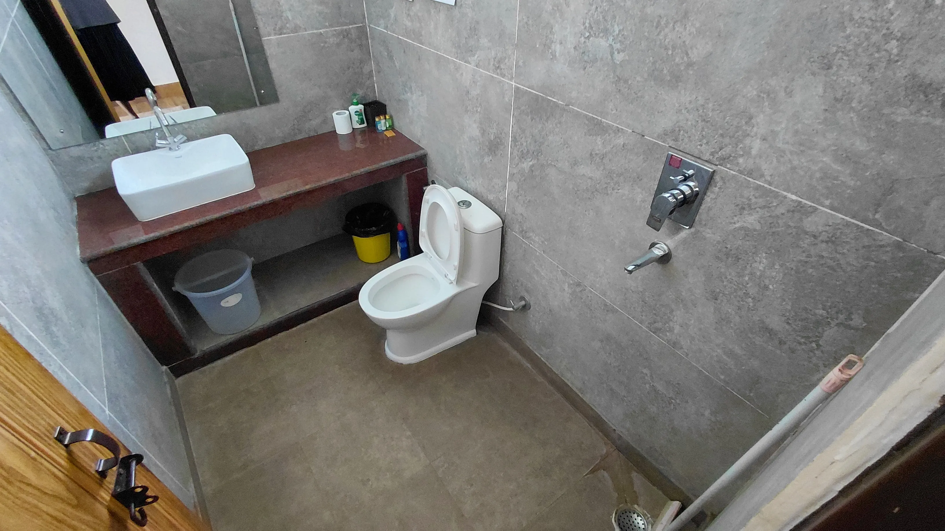 Yan Cure Shared Room Toilet