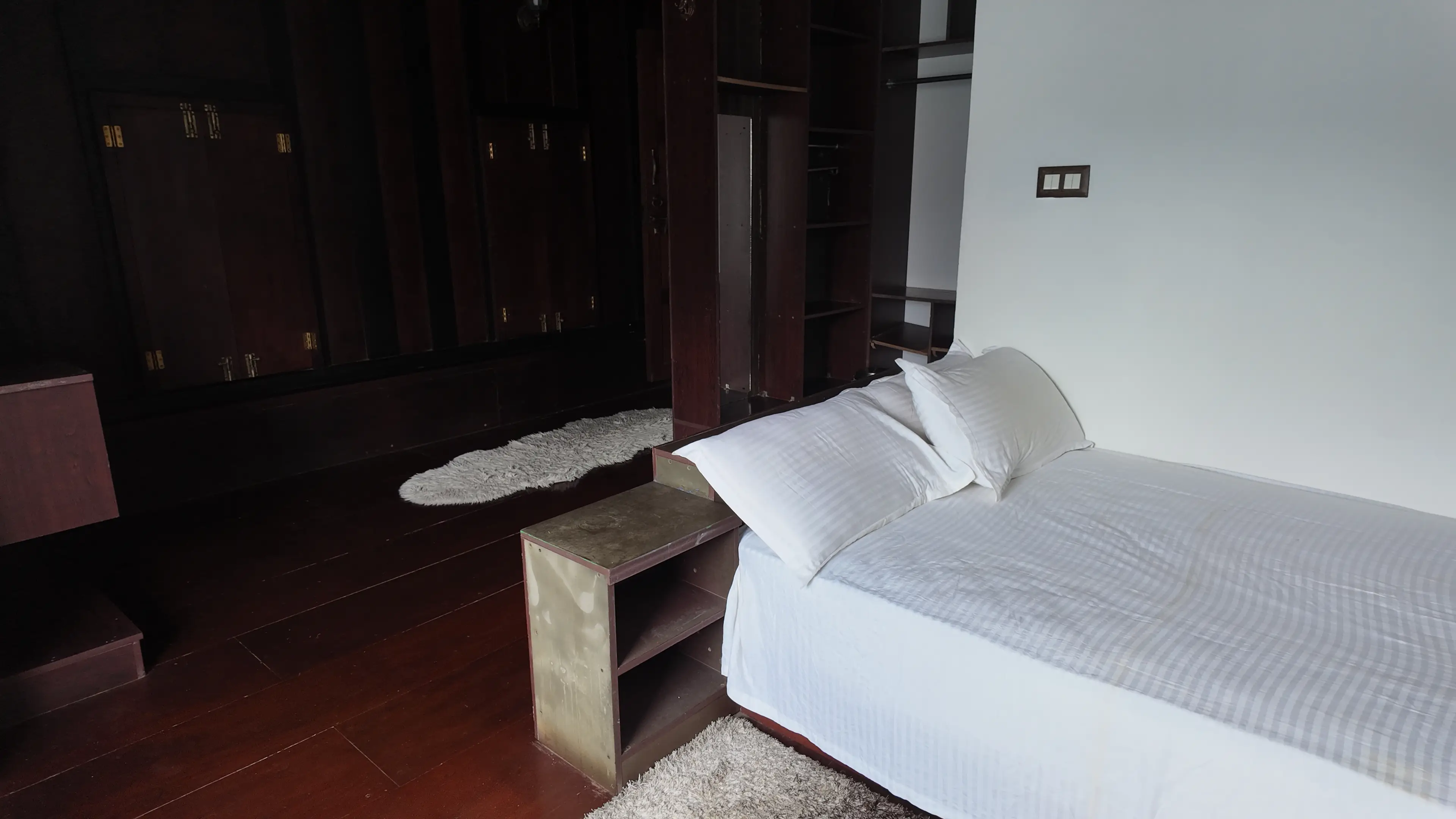 Pranaalaya Good Earth Wellness Room