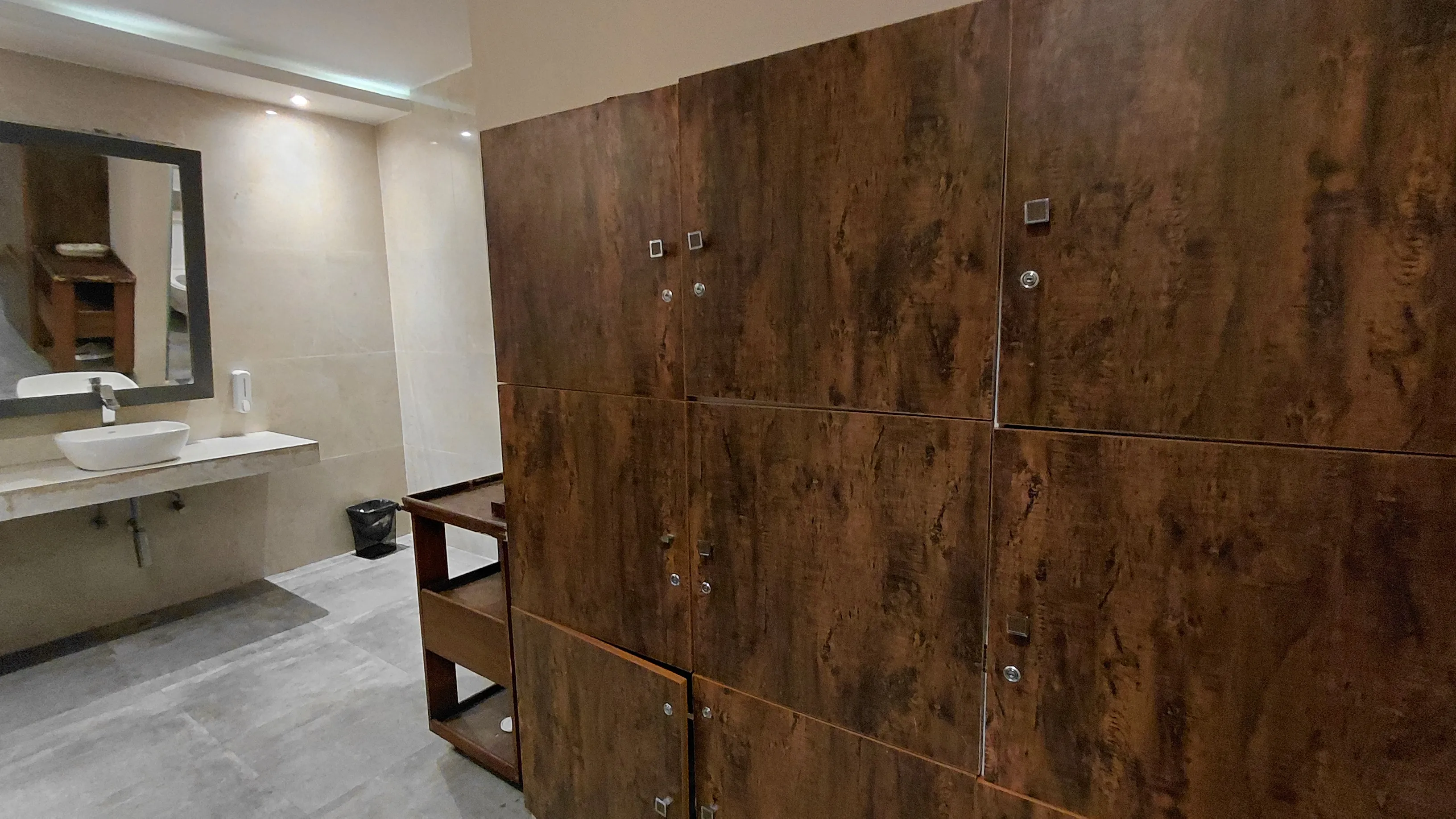 Sterling Palm Bliss Treatment room lockers