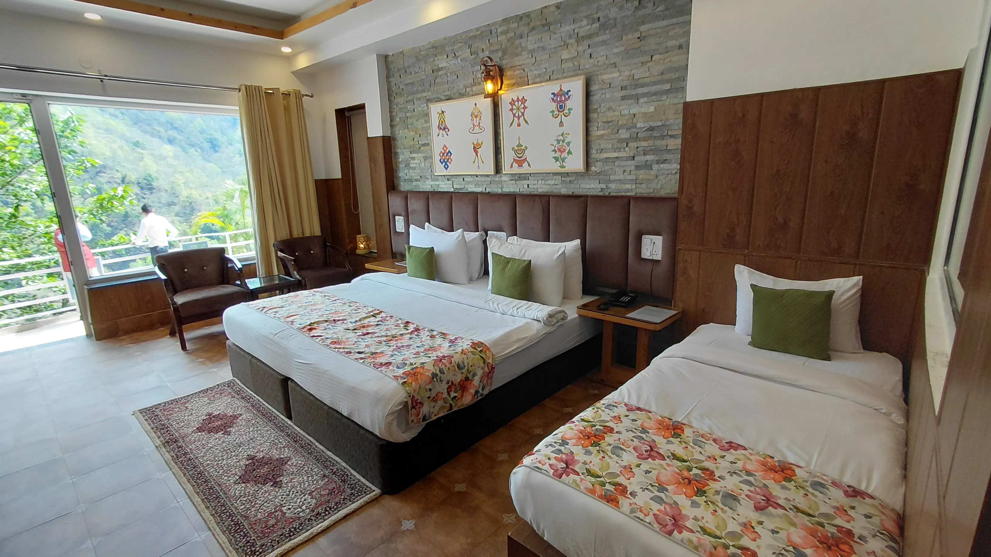 Delux room bed