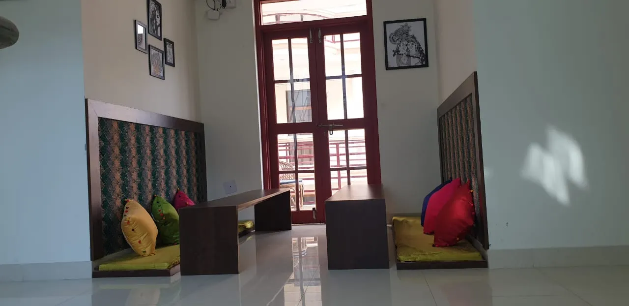 Ayuskama Leisure  