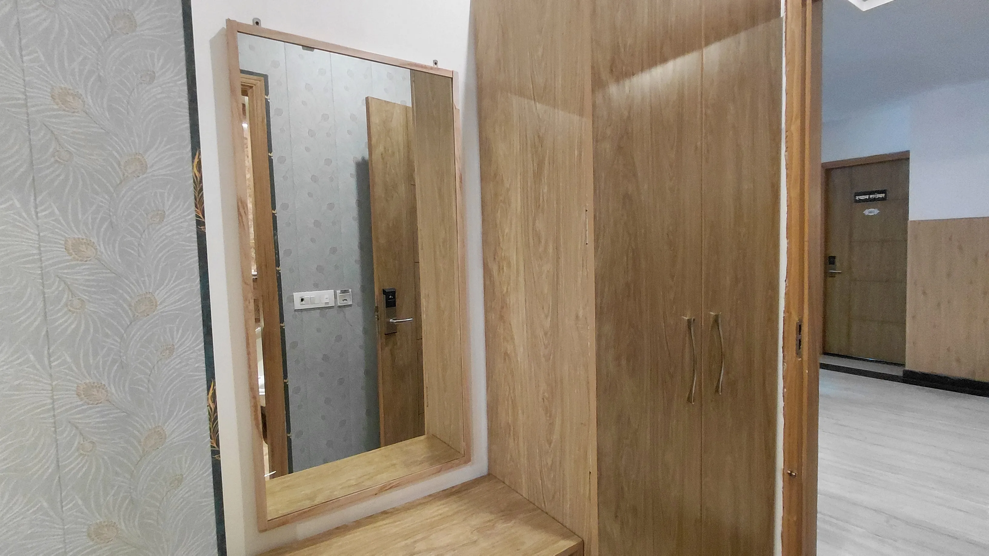 Arogyadham Executive room mirror