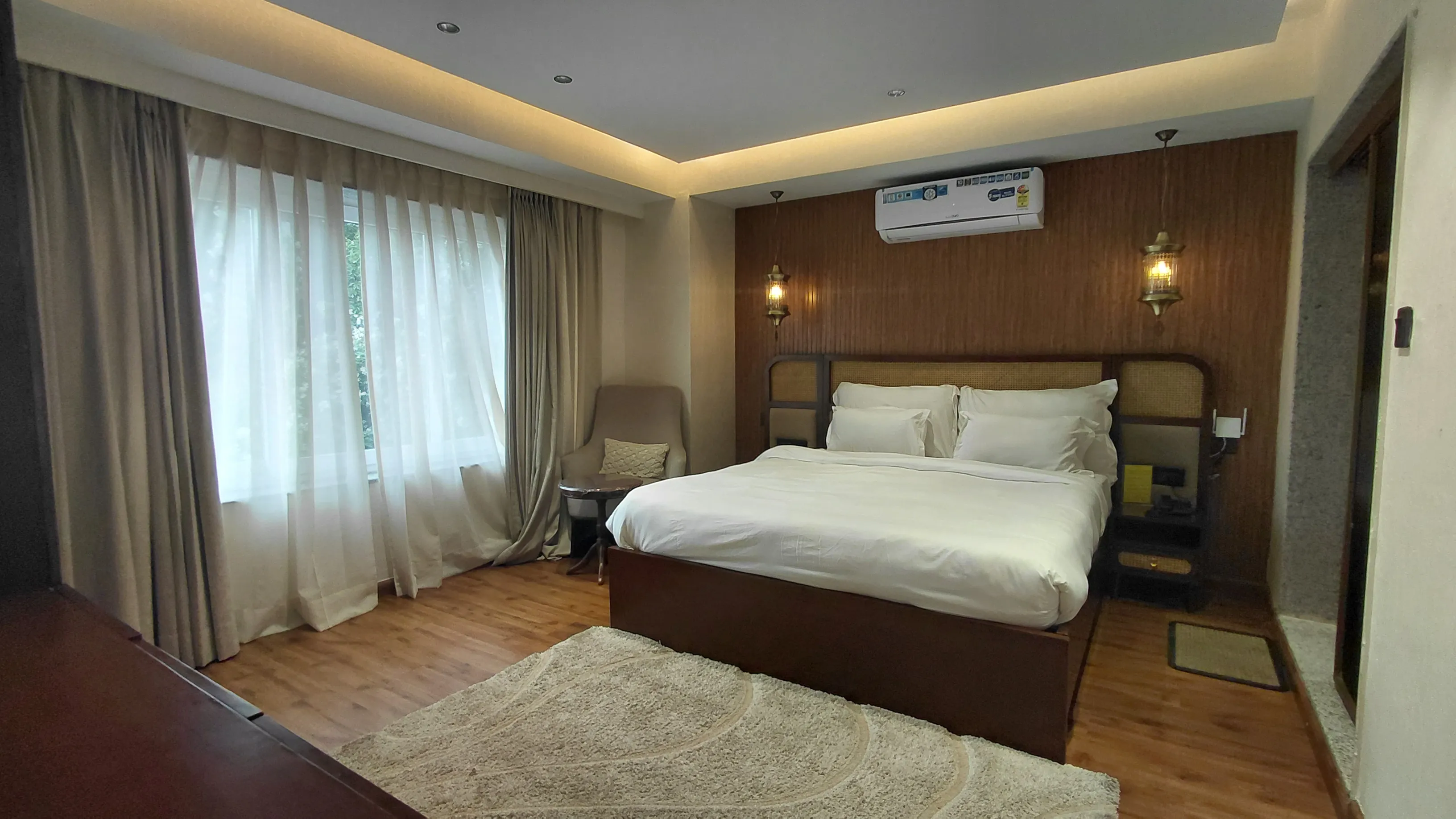Shivani Ayurveda  Suit room bed