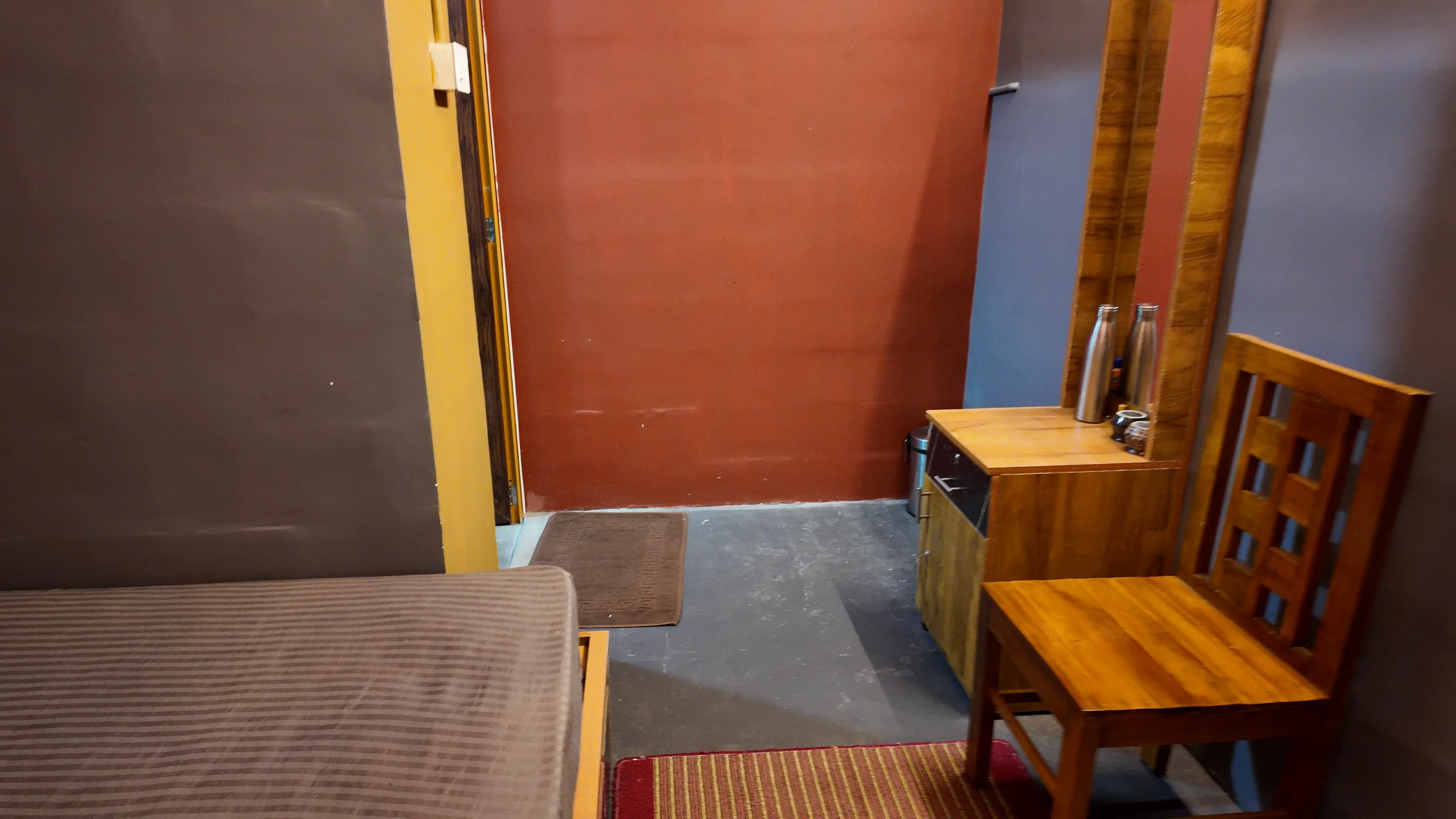 Pranaalaya Good Earth Wellness Room