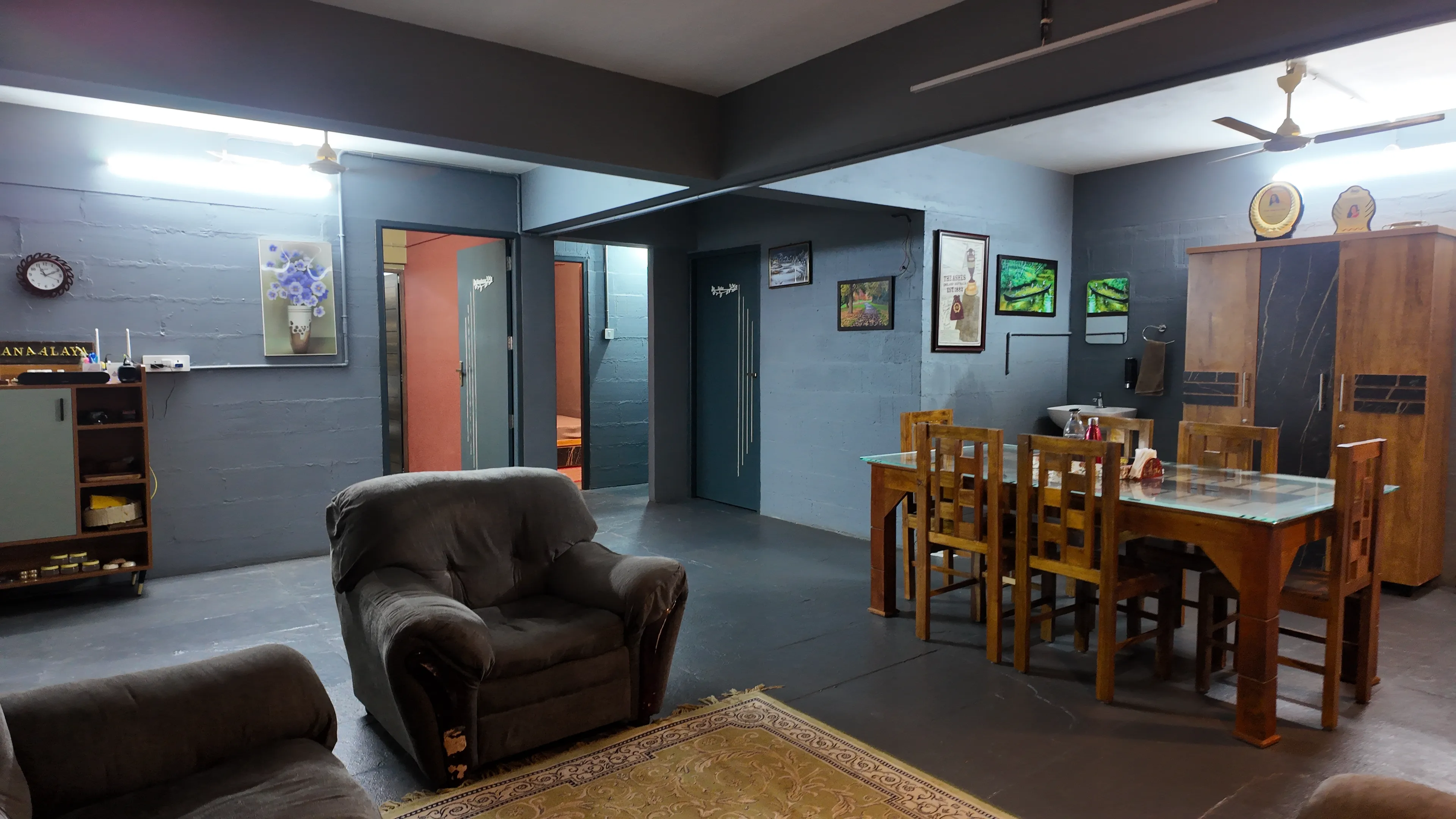 Pranaalaya Good Earth Wellness Dinig Area